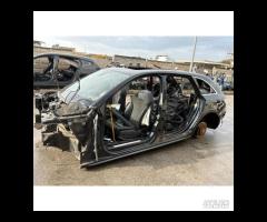Ricambi Audi A4 SW 2021 Scocca per tagliate - 2