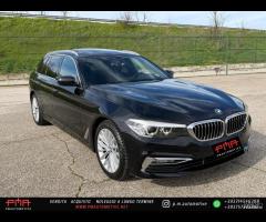 BMW 520d Touring Luxury Tetto Iva esposta - 2