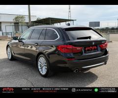 BMW 520d Touring Luxury Tetto Iva esposta - 3