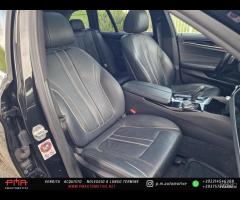 BMW 520d Touring Luxury Tetto Iva esposta - 11