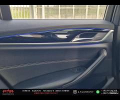 BMW 520d Touring Luxury Tetto Iva esposta - 23