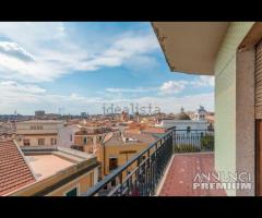 Centro, corso Cairoli, luminoso 5 vani - 16