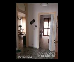 Centro, due vani arredato