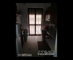 Centro, due vani arredato