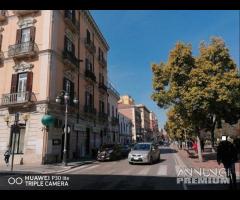 P.za Giordano angolo via Matteotti,palazzo storico