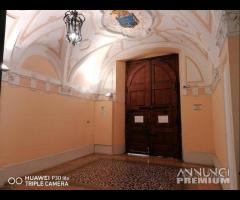 P.za Giordano angolo via Matteotti,palazzo storico