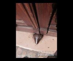 P.za Giordano angolo via Matteotti,palazzo storico