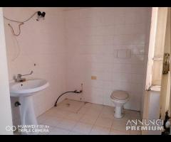 P.za Giordano angolo via Matteotti,palazzo storico - 17