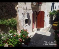 Centro storico, monolocale con doppio ingresso