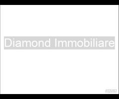 Casetta con cortile a Fiumefreddo di Sicilia