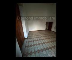 Appartamento piano rialzato ad Aci Catena