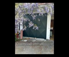 Casa indipendente con giardino e garage a Milo - 14