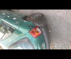 Nissan micra k11 cambio automatico - 7