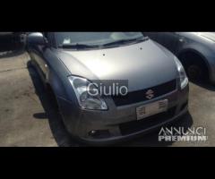 Suzuki swift ricambi