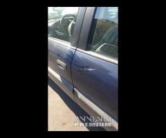 Opel zafira 2.0 diesel ricambi - 24