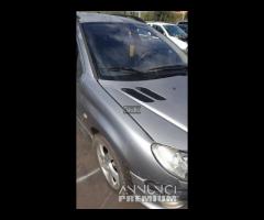 Pezzi di ricambio Peugeot 206 sw - 8