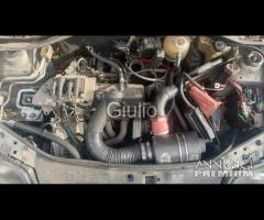 Renault clio ricambi