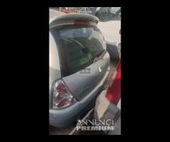 Renault clio ricambi