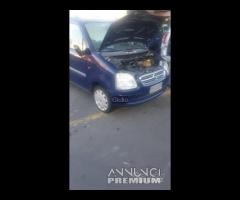Opel Agila 3 cilindri blu ricambi 1