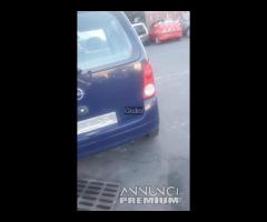 Opel Agila 3 cilindri blu ricambi 1 - 12