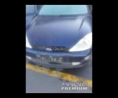 Ford focus benzina ricambi