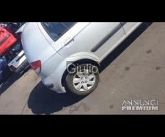 Hyundai getz gls ricambi - 7