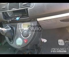 Peugeot 807 ricambi - 6