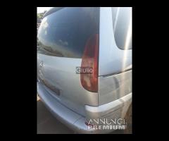 Peugeot 807 ricambi - 9