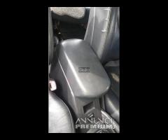 Rav 4 III Toyota 2.2 2200 ricambi terza serie 2006