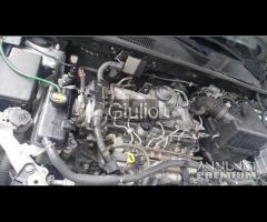 Rav 4 III Toyota 2.2 2200 ricambi terza serie 2006 - 10