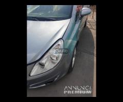 Opel corsa d ricambi
