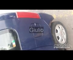 Opel agila 1.0 3 cilindri blu ricambi
