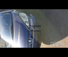 Peugeot 807 blu ricambi