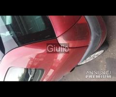 Clio con tettuccio ricambi - 11