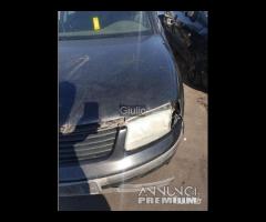 Volkswagen Passat 4 ricambi