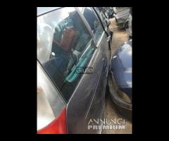 Lancia phedra ricambi