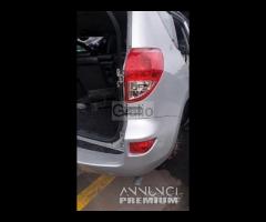 Toyota rav 4 2.2 136cv ricambi