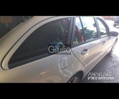 Mercedes-Benz Classe C Station Wagon200 CDI cat Cl - 6