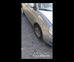 Volkswagen polo ricambi