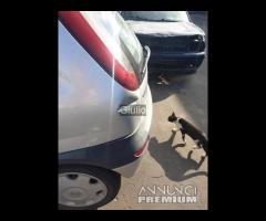 Opel corsa c ricambi 1.0 benzina - 12