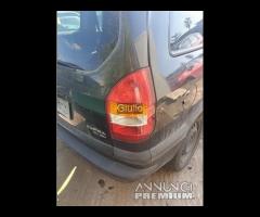 Opel zafira a ricambi