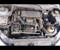 Per Peugeot 206 sw i seguenti ricambi