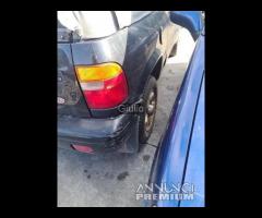 Kia sportage 4wd benzina ricambi