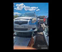 yaris 2 serie ricambi