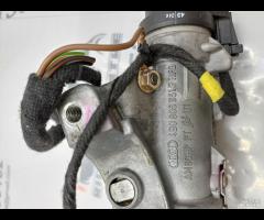 BLOCHETTO ACCESIONE CON CHIAVE AUDI TT 2005 4B0905 - 7