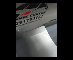 PARAURTI POSTERIORE ORIGINALE CON SENSORI DI PARCH - 10