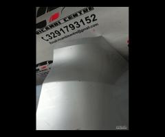 PARAURTI POSTERIORE ORIGINALE CON SENSORI DI PARCH - 21