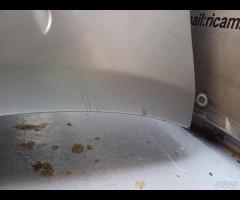 PARAURTI POSTERIORE CON SENSORI DI PARCHEGGIO MERC - 20