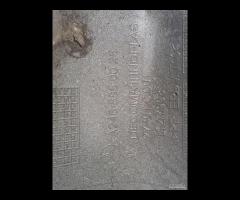 PARAURTI POSTERIORE CON SENSORI DI PARCHEGGIO MERC - 24