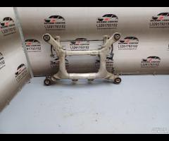 SUPPORTO ASSALE POSTERIORE BMW G30 2019 6861201 68